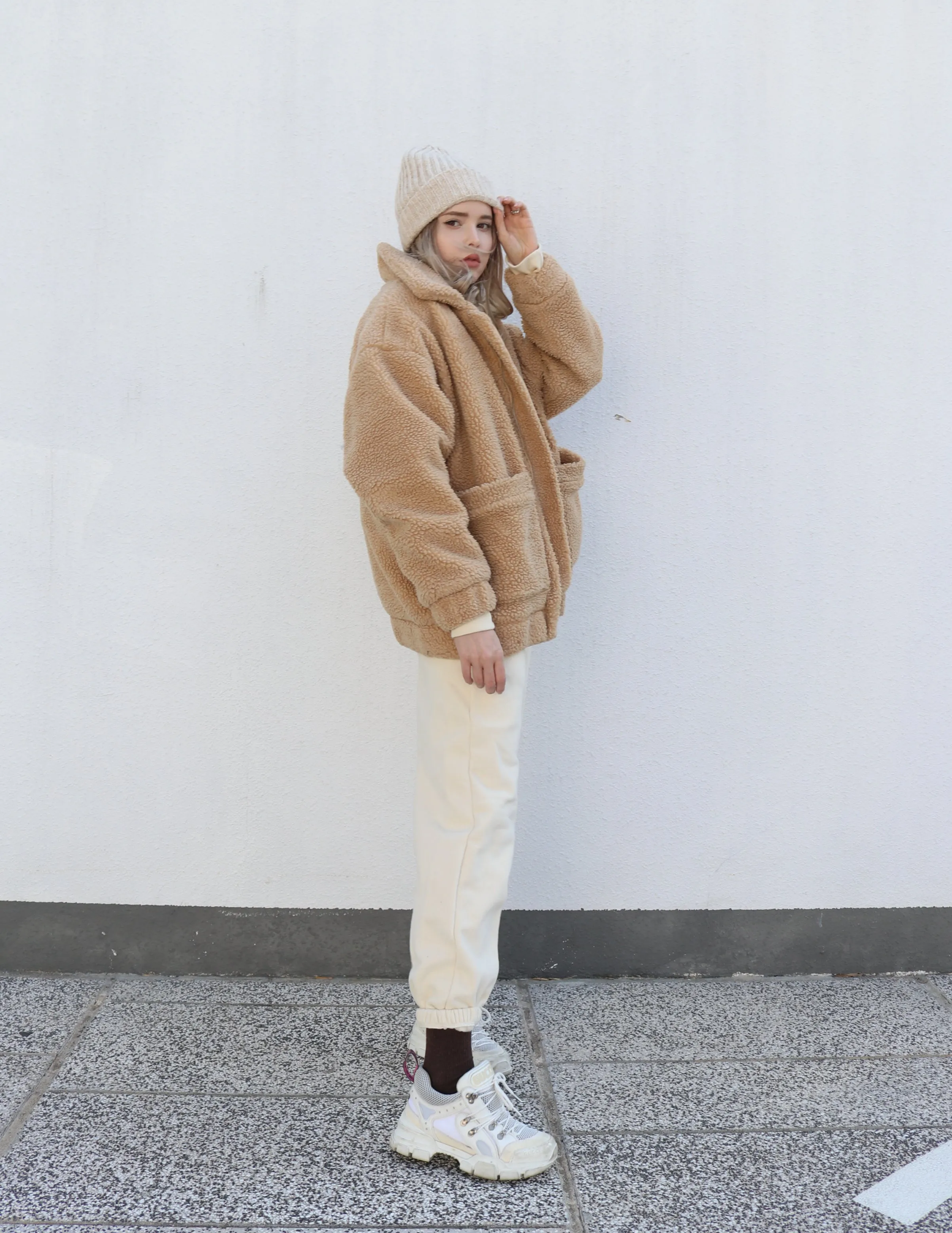 Loose-fit White Joggers