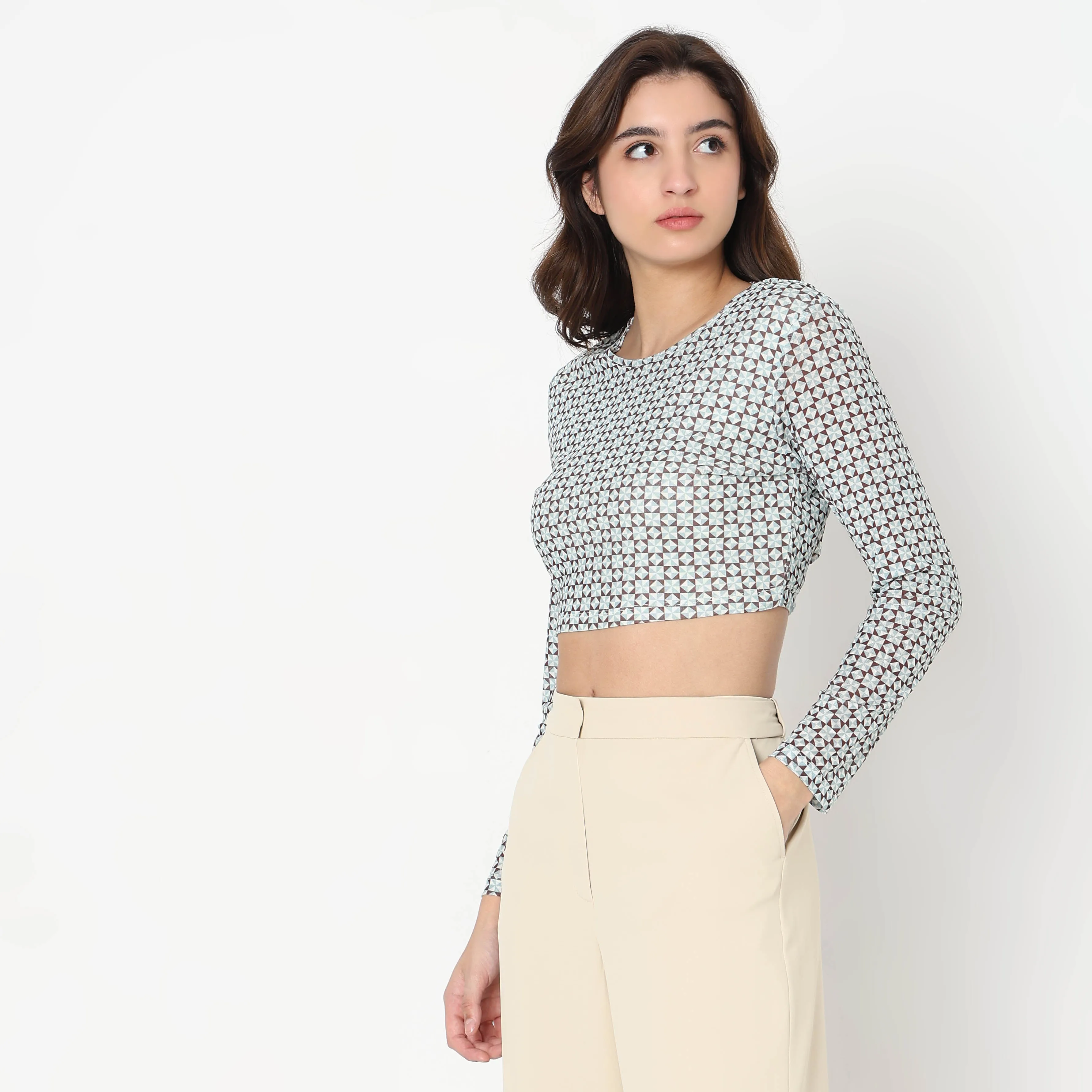 Slim Fit Printed Mesh Top